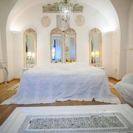 רוסט Art Boutique Hotel Buergerhaus חדר תמונה