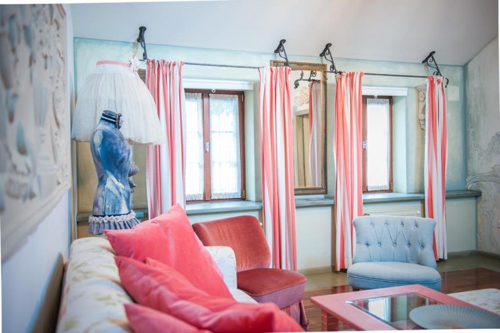 רוסט Art Boutique Hotel Buergerhaus מראה חיצוני תמונה